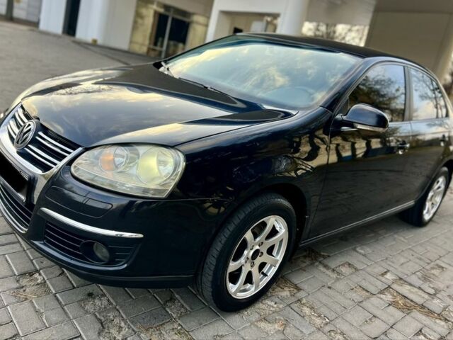 Черный Фольксваген Джетта, объемом двигателя 1.9 л и пробегом 296 тыс. км за 6999 $, фото 10 на Automoto.ua