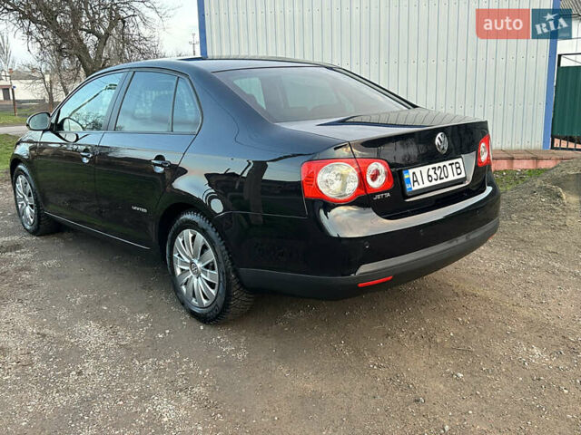 Черный Фольксваген Джетта, объемом двигателя 1.6 л и пробегом 228 тыс. км за 6999 $, фото 10 на Automoto.ua