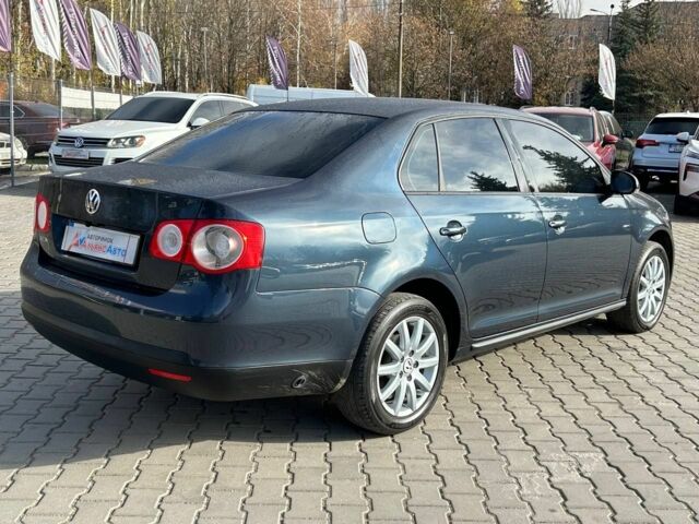 Чорний Фольксваген Джетта, об'ємом двигуна 1.6 л та пробігом 245 тис. км за 7200 $, фото 6 на Automoto.ua