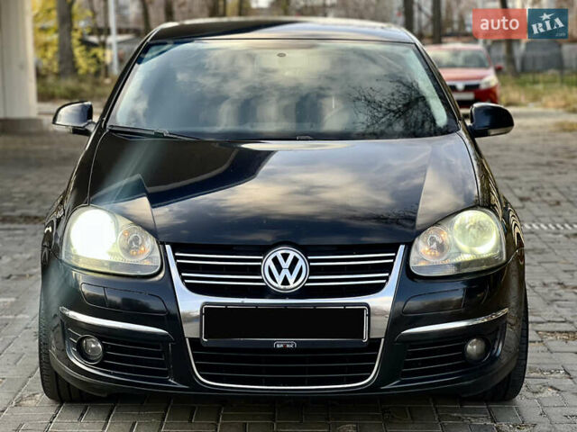 Черный Фольксваген Джетта, объемом двигателя 1.9 л и пробегом 296 тыс. км за 6999 $, фото 10 на Automoto.ua