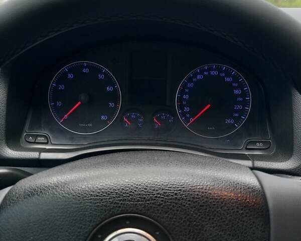 Черный Фольксваген Джетта, объемом двигателя 1.6 л и пробегом 277 тыс. км за 6500 $, фото 17 на Automoto.ua