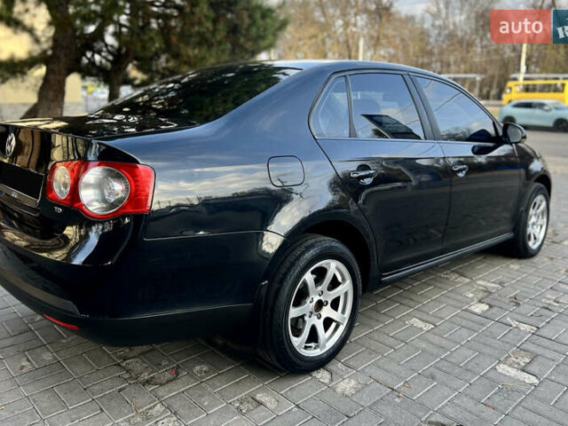 Черный Фольксваген Джетта, объемом двигателя 1.9 л и пробегом 296 тыс. км за 6999 $, фото 3 на Automoto.ua