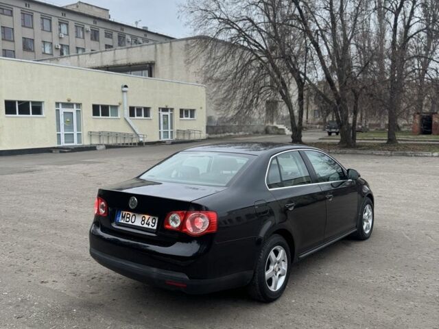 Чорний Фольксваген Джетта, об'ємом двигуна 2 л та пробігом 250 тис. км за 3550 $, фото 5 на Automoto.ua