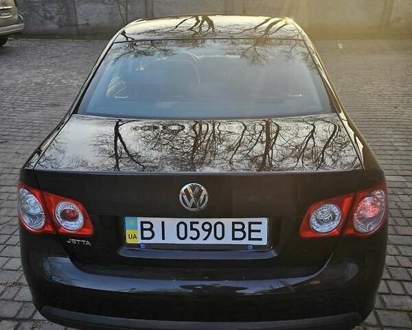 Чорний Фольксваген Джетта, об'ємом двигуна 1.6 л та пробігом 234 тис. км за 7500 $, фото 6 на Automoto.ua
