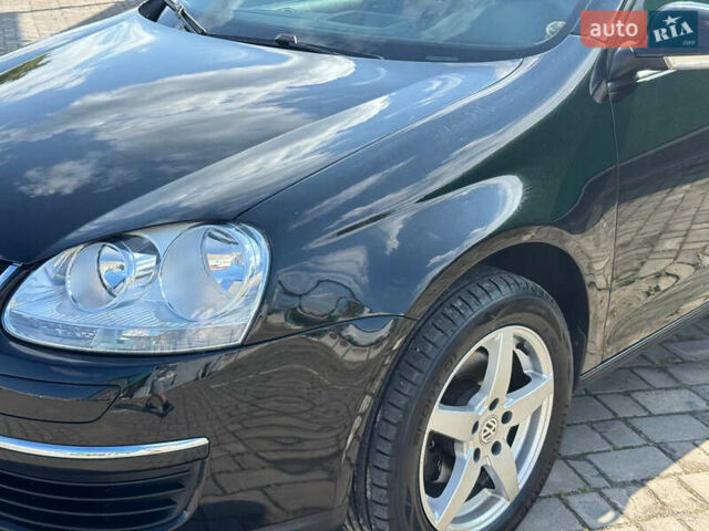 Черный Фольксваген Джетта, объемом двигателя 1.4 л и пробегом 196 тыс. км за 6500 $, фото 19 на Automoto.ua