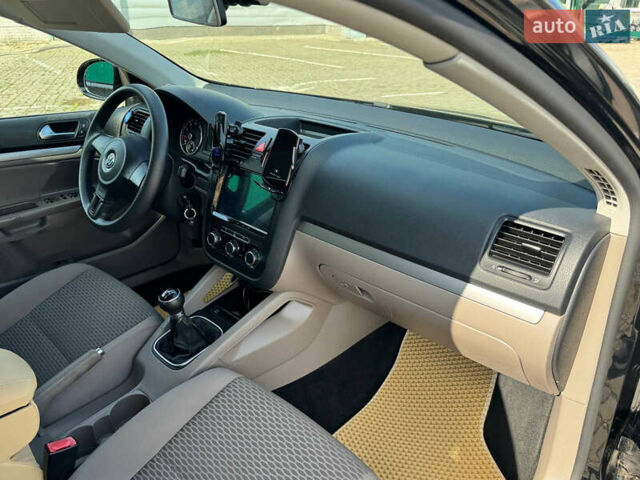 Черный Фольксваген Джетта, объемом двигателя 1.4 л и пробегом 196 тыс. км за 6500 $, фото 37 на Automoto.ua