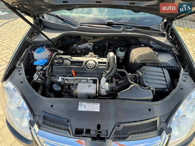 Черный Фольксваген Джетта, объемом двигателя 1.4 л и пробегом 196 тыс. км за 6500 $, фото 42 на Automoto.ua