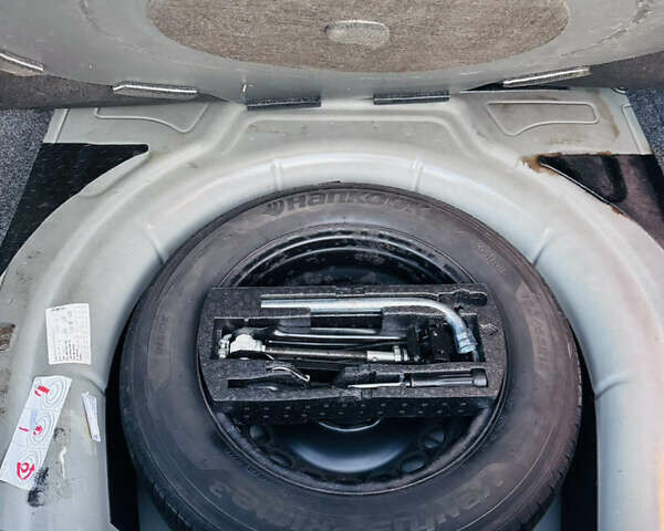 Черный Фольксваген Джетта, объемом двигателя 1.6 л и пробегом 248 тыс. км за 7400 $, фото 13 на Automoto.ua