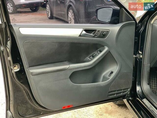 Черный Фольксваген Джетта, объемом двигателя 2.5 л и пробегом 339 тыс. км за 8790 $, фото 18 на Automoto.ua