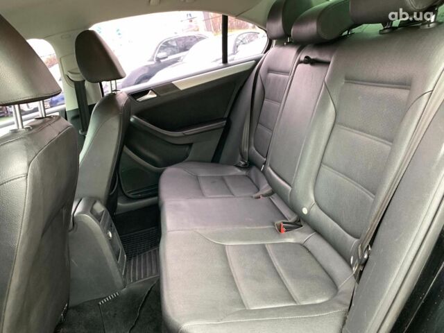 Чорний Фольксваген Джетта, об'ємом двигуна 2.5 л та пробігом 339 тис. км за 8790 $, фото 26 на Automoto.ua