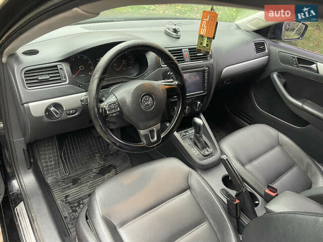 Чорний Фольксваген Джетта, об'ємом двигуна 2.5 л та пробігом 330 тис. км за 7999 $, фото 9 на Automoto.ua