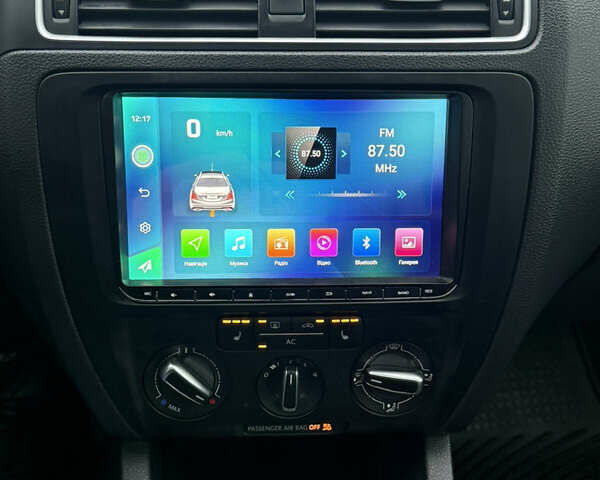 Черный Фольксваген Джетта, объемом двигателя 2 л и пробегом 269 тыс. км за 8500 $, фото 35 на Automoto.ua