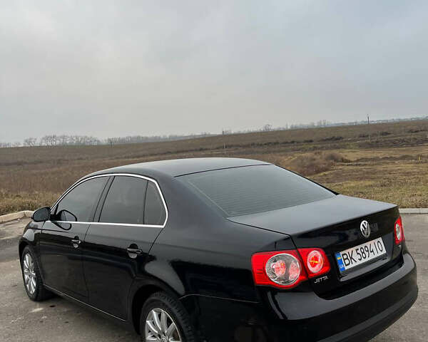 Черный Фольксваген Джетта, объемом двигателя 1.4 л и пробегом 216 тыс. км за 7500 $, фото 25 на Automoto.ua