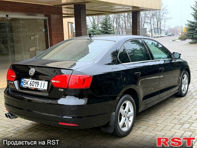 Черный Фольксваген Джетта, объемом двигателя 2 л и пробегом 261 тыс. км за 10999 $, фото 3 на Automoto.ua