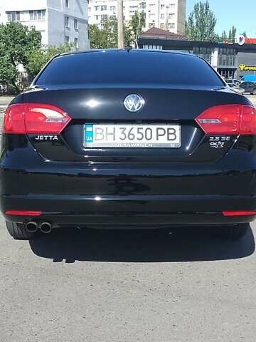Чорний Фольксваген Джетта, об'ємом двигуна 2.48 л та пробігом 250 тис. км за 7800 $, фото 6 на Automoto.ua