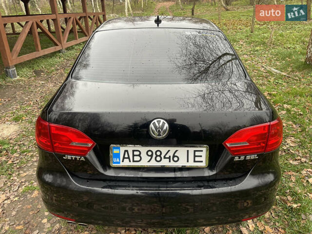 Чорний Фольксваген Джетта, об'ємом двигуна 2.5 л та пробігом 330 тис. км за 7999 $, фото 4 на Automoto.ua