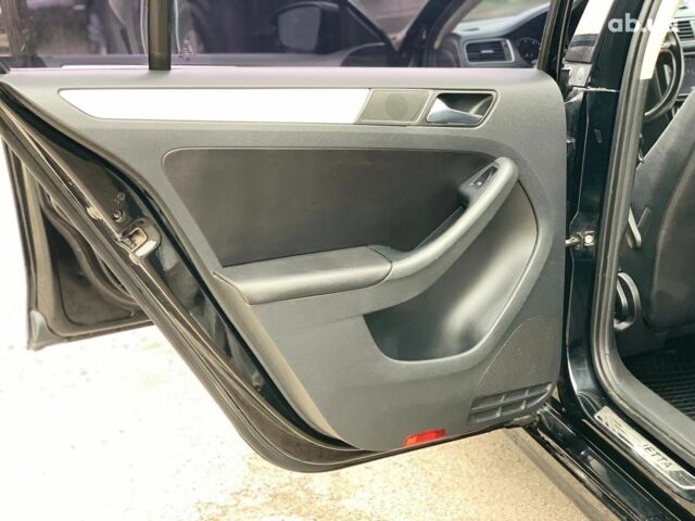 Чорний Фольксваген Джетта, об'ємом двигуна 2.5 л та пробігом 339 тис. км за 8790 $, фото 17 на Automoto.ua