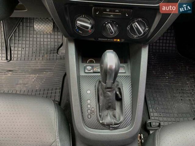 Черный Фольксваген Джетта, объемом двигателя 2.5 л и пробегом 339 тыс. км за 8790 $, фото 32 на Automoto.ua