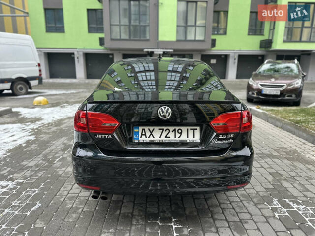 Черный Фольксваген Джетта, объемом двигателя 2.48 л и пробегом 202 тыс. км за 8100 $, фото 4 на Automoto.ua