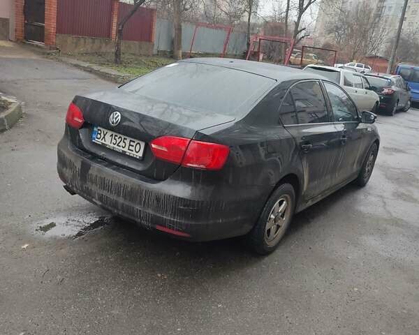 Черный Фольксваген Джетта, объемом двигателя 2.48 л и пробегом 269 тыс. км за 7800 $, фото 9 на Automoto.ua