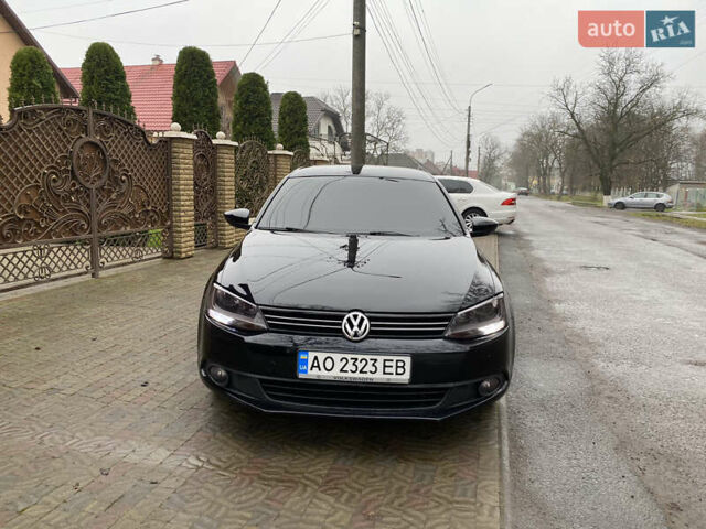 Черный Фольксваген Джетта, объемом двигателя 1.2 л и пробегом 112 тыс. км за 7800 $, фото 2 на Automoto.ua