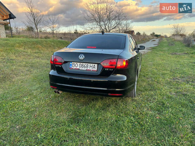 Черный Фольксваген Джетта, объемом двигателя 2.5 л и пробегом 200 тыс. км за 7999 $, фото 10 на Automoto.ua