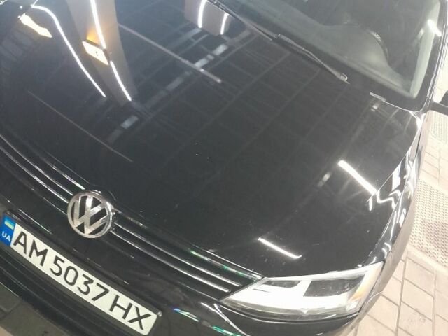 Черный Фольксваген Джетта, объемом двигателя 2.5 л и пробегом 200 тыс. км за 8050 $, фото 4 на Automoto.ua