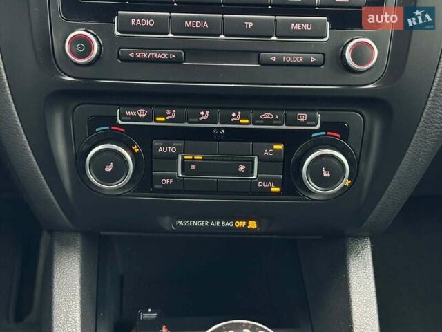 Черный Фольксваген Джетта, объемом двигателя 1.6 л и пробегом 279 тыс. км за 8690 $, фото 28 на Automoto.ua