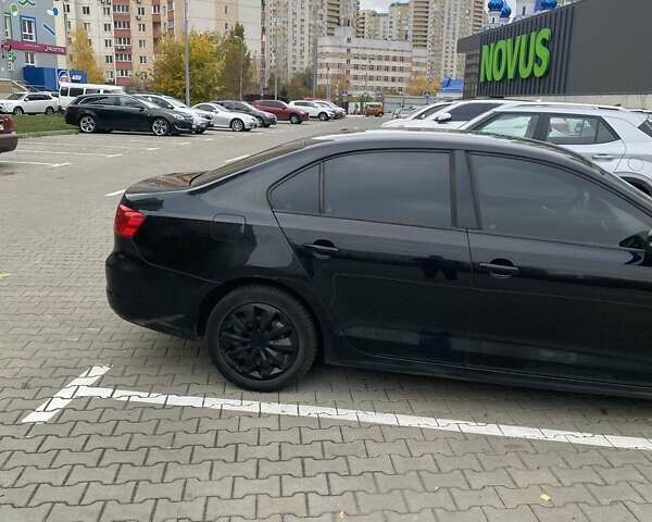 Черный Фольксваген Джетта, объемом двигателя 2.5 л и пробегом 189 тыс. км за 7800 $, фото 4 на Automoto.ua