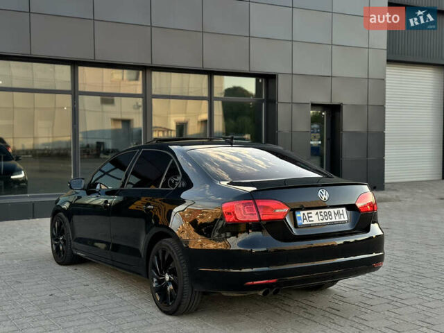 Черный Фольксваген Джетта, объемом двигателя 1.97 л и пробегом 215 тыс. км за 10000 $, фото 3 на Automoto.ua