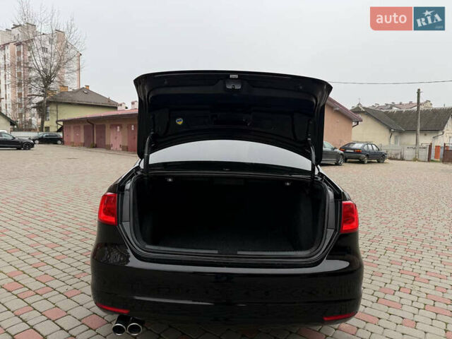 Черный Фольксваген Джетта, объемом двигателя 2 л и пробегом 170 тыс. км за 8300 $, фото 63 на Automoto.ua