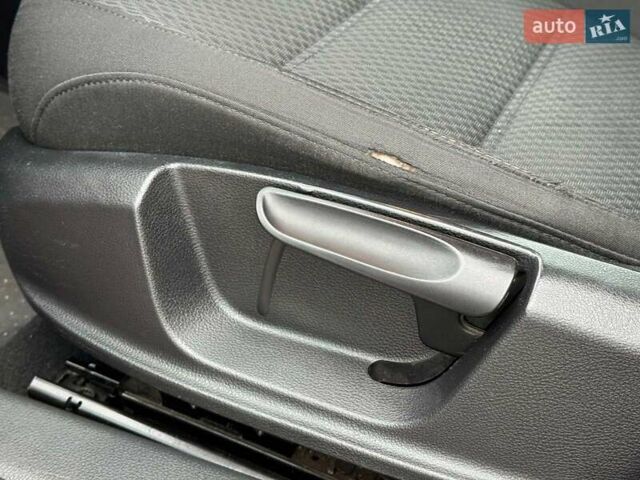 Черный Фольксваген Джетта, объемом двигателя 1.6 л и пробегом 279 тыс. км за 8690 $, фото 15 на Automoto.ua