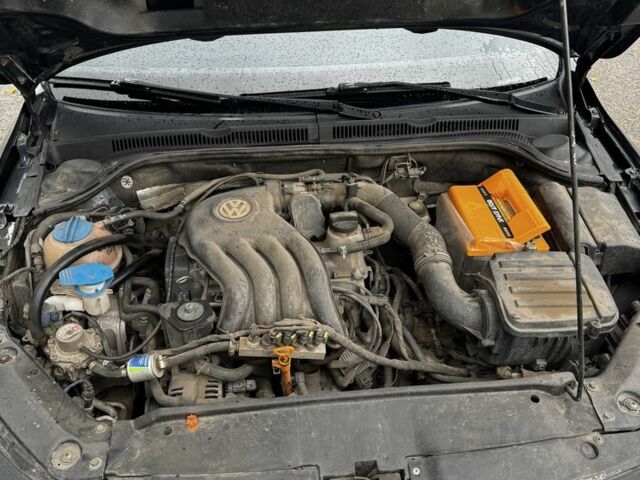 Чорний Фольксваген Джетта, об'ємом двигуна 2 л та пробігом 260 тис. км за 7200 $, фото 8 на Automoto.ua