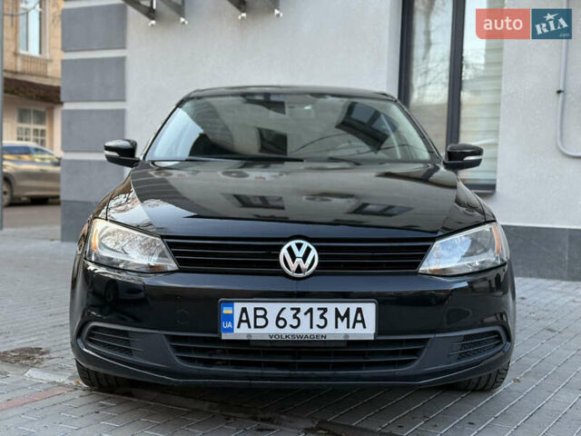 Черный Фольксваген Джетта, объемом двигателя 2.48 л и пробегом 152 тыс. км за 8400 $, фото 5 на Automoto.ua
