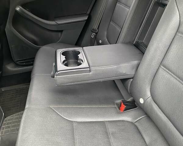 Черный Фольксваген Джетта, объемом двигателя 2.5 л и пробегом 189 тыс. км за 7800 $, фото 6 на Automoto.ua