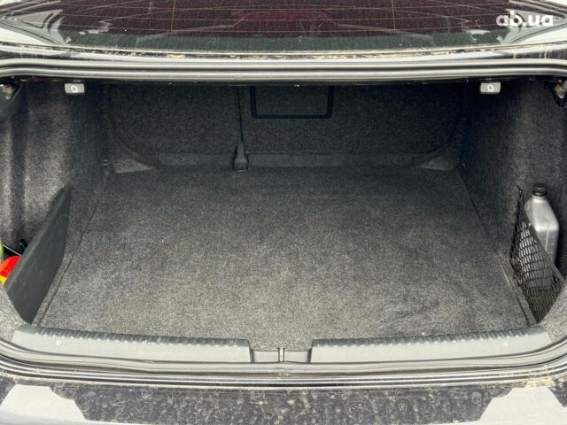 Черный Фольксваген Джетта, объемом двигателя 1.6 л и пробегом 279 тыс. км за 8690 $, фото 19 на Automoto.ua