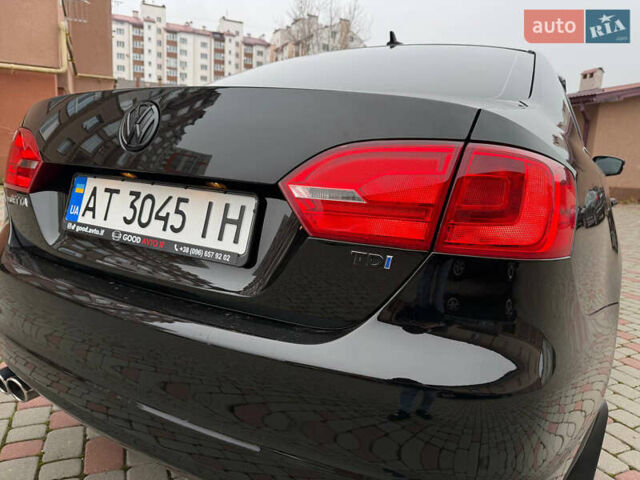 Черный Фольксваген Джетта, объемом двигателя 2 л и пробегом 170 тыс. км за 8300 $, фото 32 на Automoto.ua