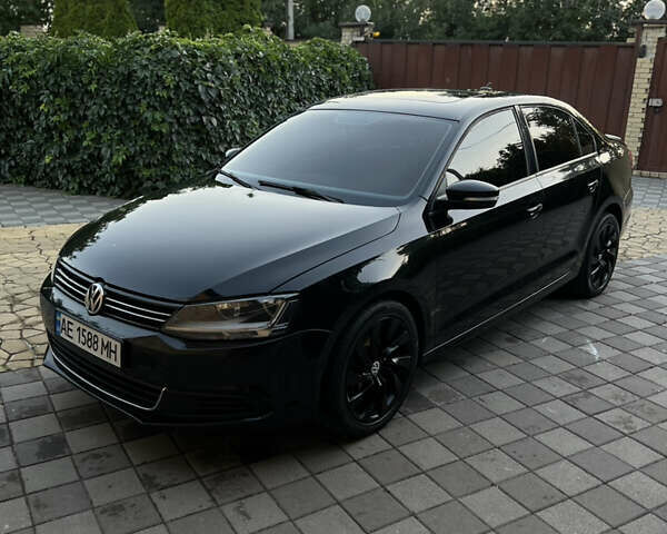 Черный Фольксваген Джетта, объемом двигателя 1.97 л и пробегом 215 тыс. км за 10000 $, фото 1 на Automoto.ua