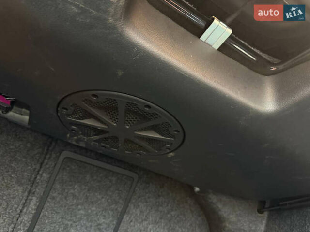 Черный Фольксваген Джетта, объемом двигателя 2 л и пробегом 170 тыс. км за 8300 $, фото 66 на Automoto.ua