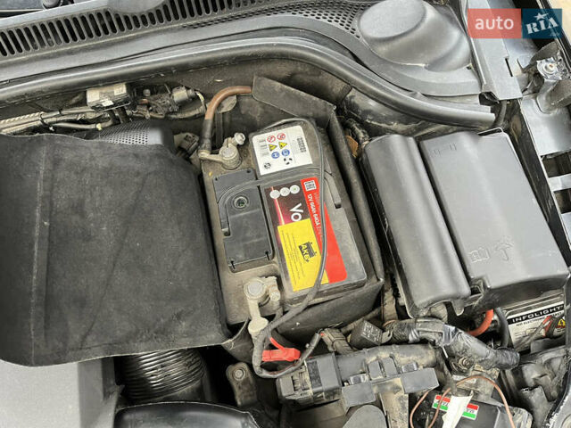 Черный Фольксваген Джетта, объемом двигателя 2.5 л и пробегом 174 тыс. км за 8300 $, фото 16 на Automoto.ua