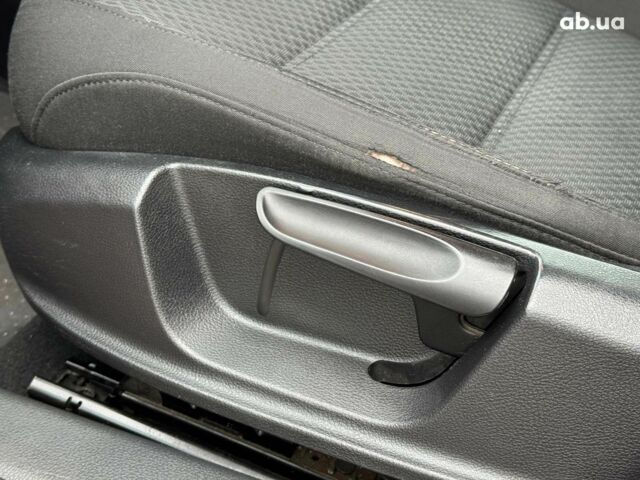 Черный Фольксваген Джетта, объемом двигателя 1.6 л и пробегом 279 тыс. км за 8690 $, фото 15 на Automoto.ua