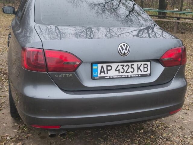 Черный Фольксваген Джетта, объемом двигателя 2.5 л и пробегом 200 тыс. км за 8200 $, фото 7 на Automoto.ua