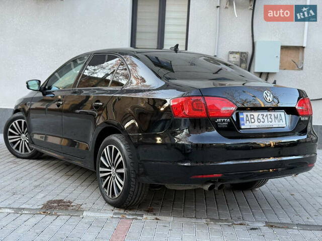 Черный Фольксваген Джетта, объемом двигателя 2.48 л и пробегом 152 тыс. км за 8500 $, фото 9 на Automoto.ua