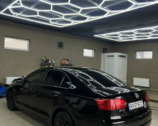Чорний Фольксваген Джетта, об'ємом двигуна 2.48 л та пробігом 189 тис. км за 8999 $, фото 9 на Automoto.ua