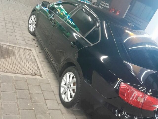 Черный Фольксваген Джетта, объемом двигателя 2.5 л и пробегом 200 тыс. км за 8050 $, фото 3 на Automoto.ua