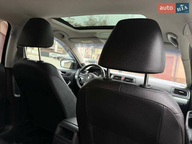 Черный Фольксваген Джетта, объемом двигателя 2 л и пробегом 170 тыс. км за 8300 $, фото 70 на Automoto.ua