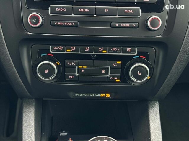 Черный Фольксваген Джетта, объемом двигателя 1.6 л и пробегом 279 тыс. км за 8690 $, фото 29 на Automoto.ua