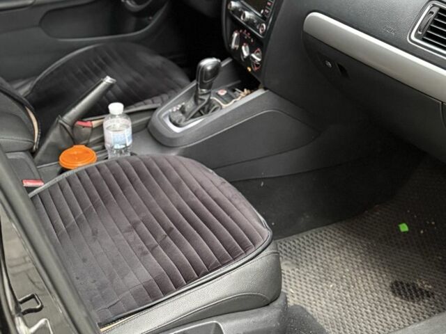 Чорний Фольксваген Джетта, об'ємом двигуна 2 л та пробігом 240 тис. км за 6600 $, фото 8 на Automoto.ua