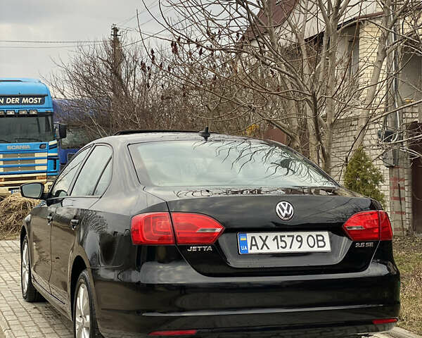 Чорний Фольксваген Джетта, об'ємом двигуна 2.48 л та пробігом 232 тис. км за 8800 $, фото 2 на Automoto.ua