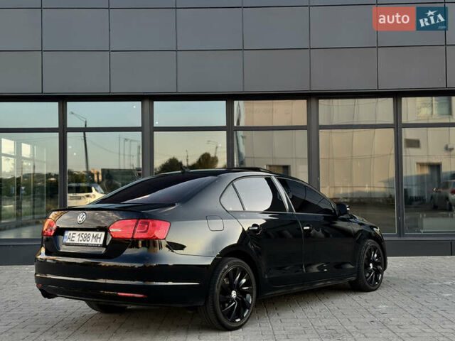Черный Фольксваген Джетта, объемом двигателя 1.97 л и пробегом 215 тыс. км за 10000 $, фото 5 на Automoto.ua